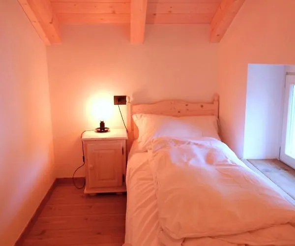 Apartament La Rocia 2 *
